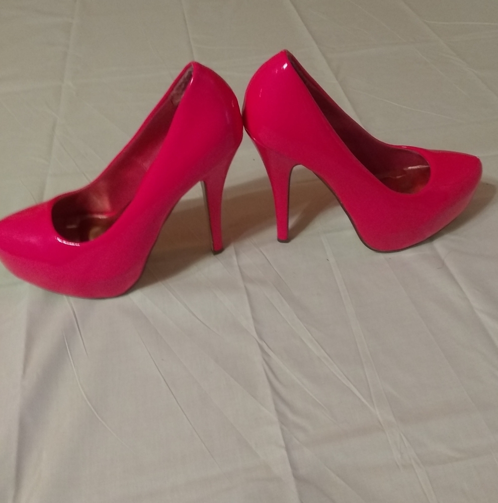 Pumps by glaze